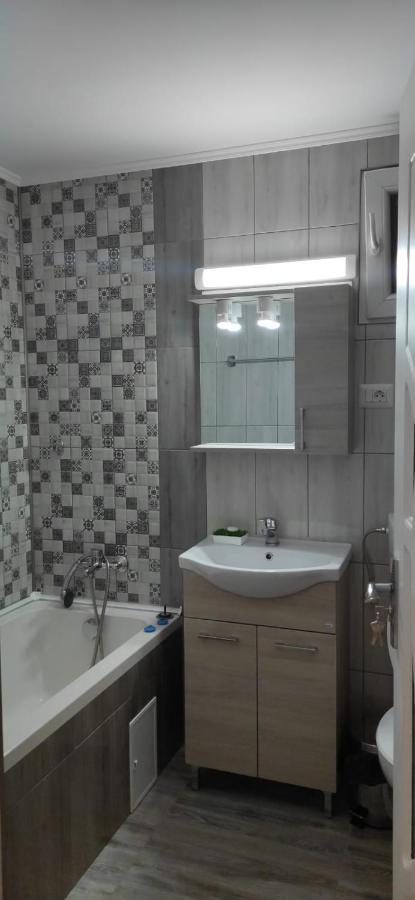 Calypso Rooms Făgăraş 外观 照片