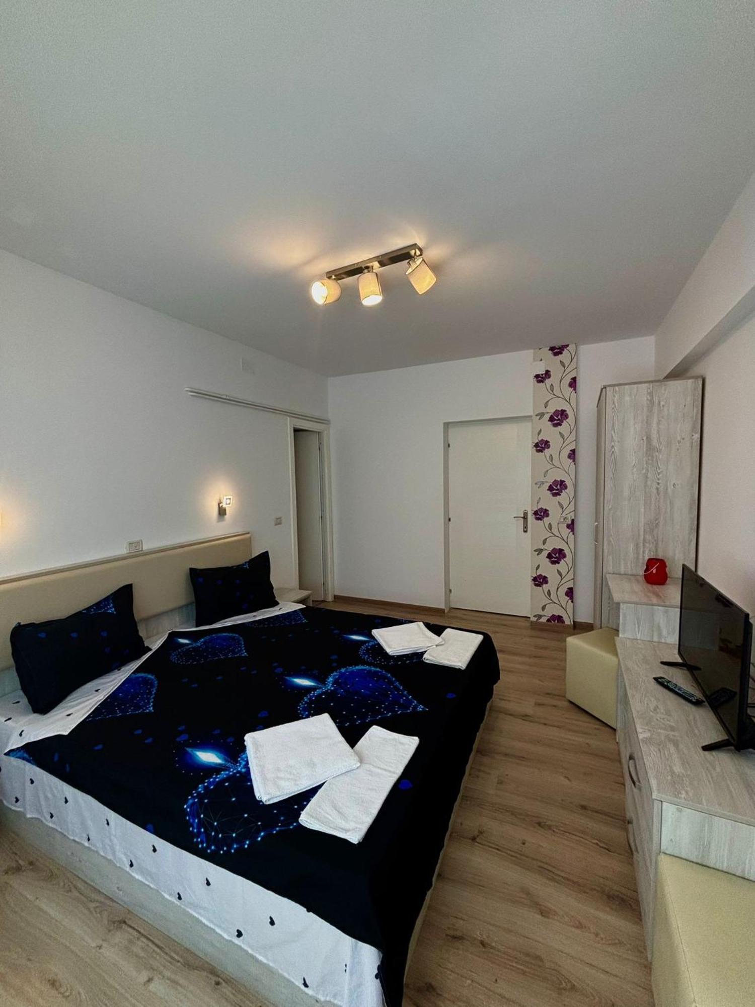 Calypso Rooms Făgăraş 外观 照片